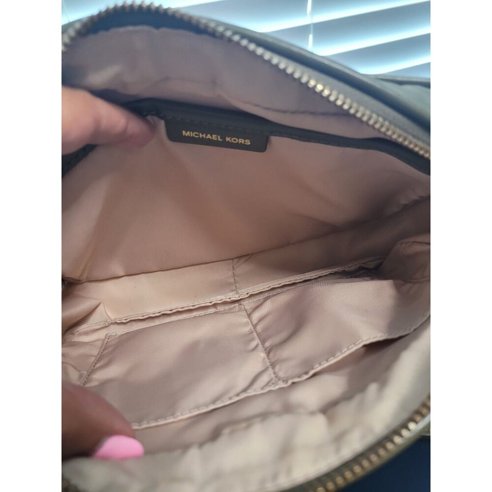 Michael Kors Large Nylon Crossbody Handbag - Olive Green W/Gold Hardware - Picture 10 of 11